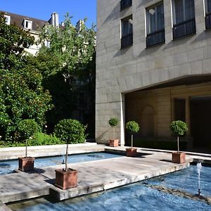 Assia & Nathalie - Luxury B&B Marais